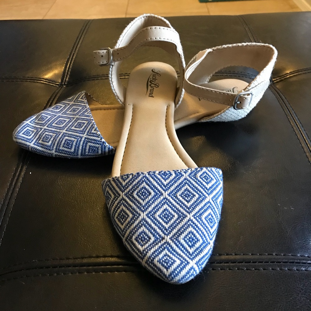 Fossil Brand Flats